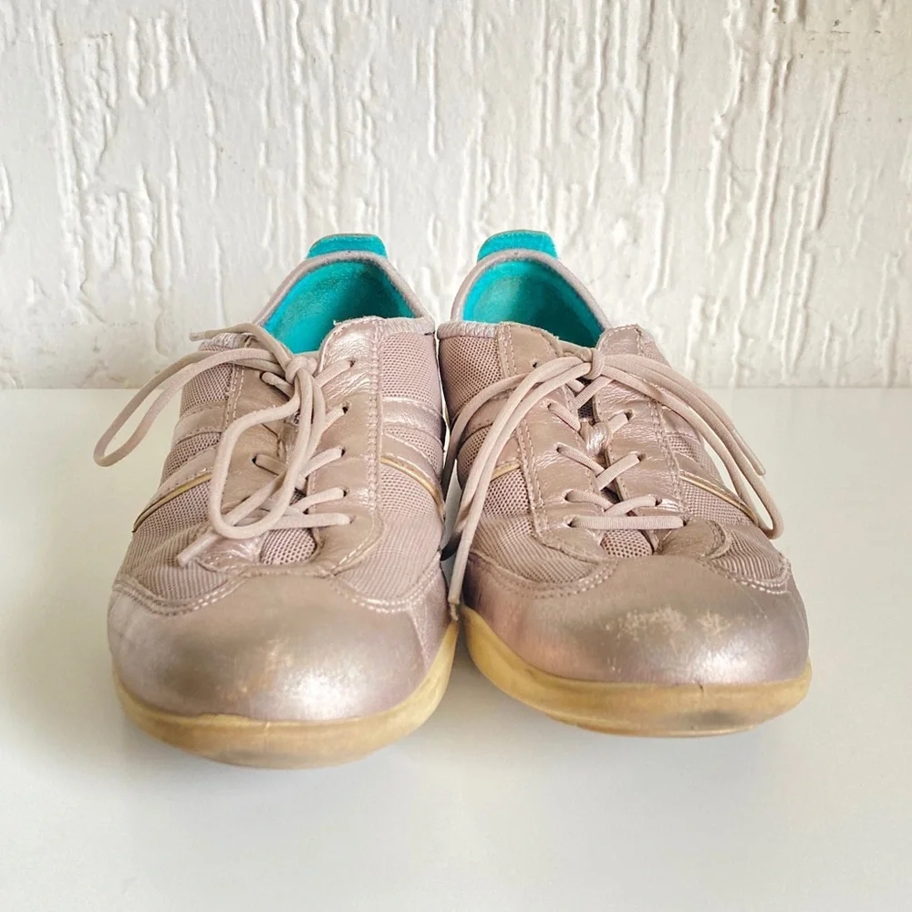 Ecco Sneakers Shoes Size 8